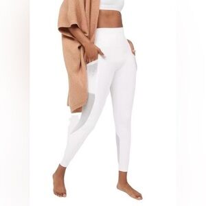 Aerie Offline‎ Goals Women’s Sz XS White 7/8 Pocket Leggings